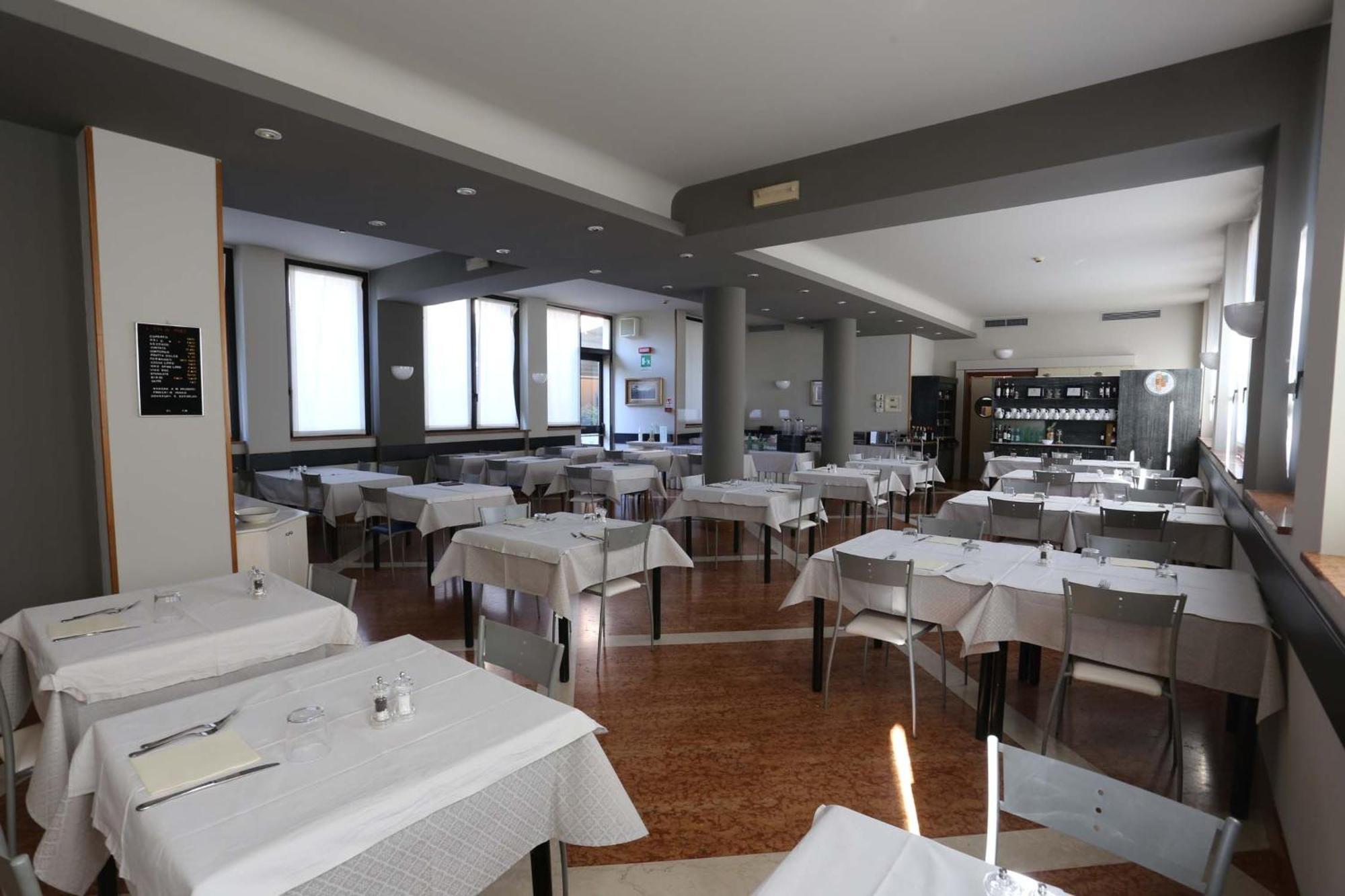 Hotel Roma Bussolengo Exterior photo